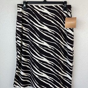 NWT Ellen Tracy Women’s Skirt Size Small